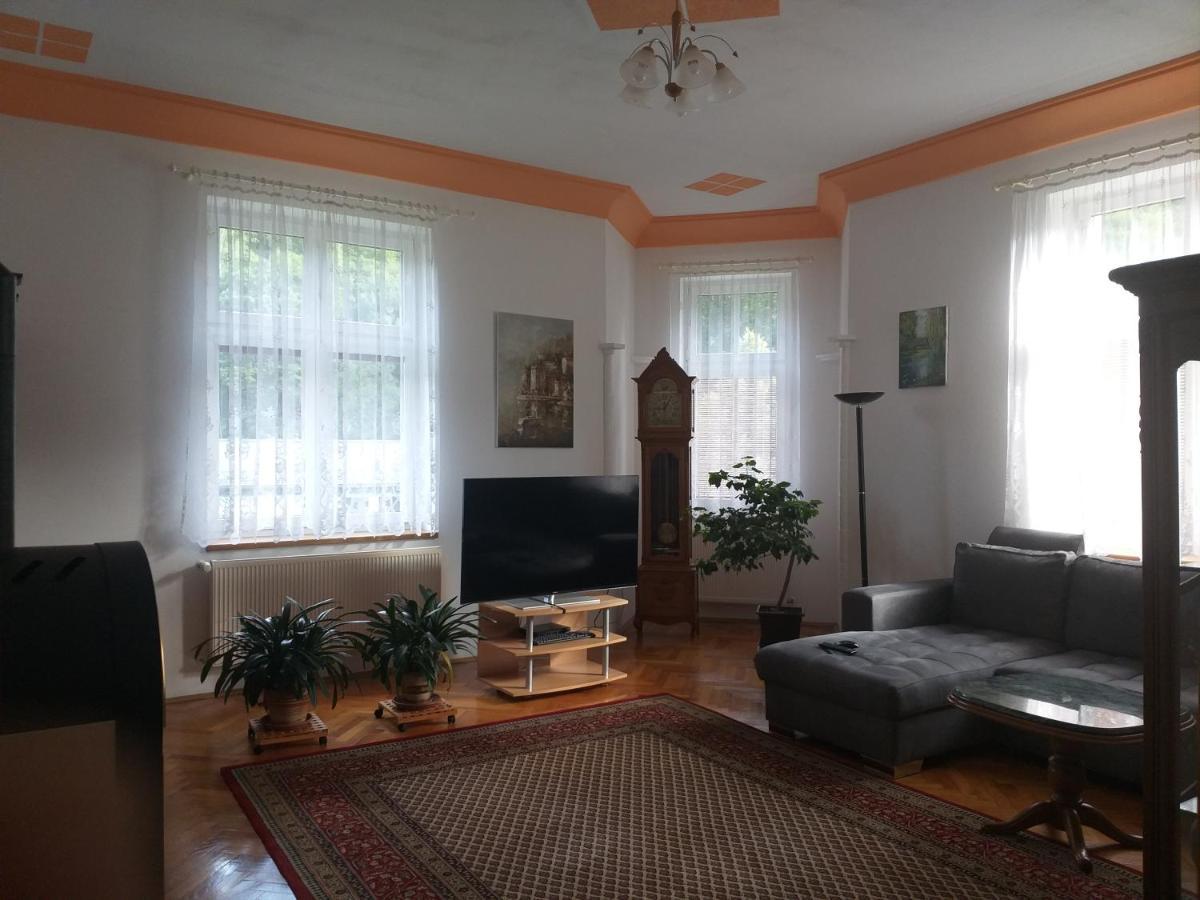 Apartman Kraslice Zewnętrze zdjęcie